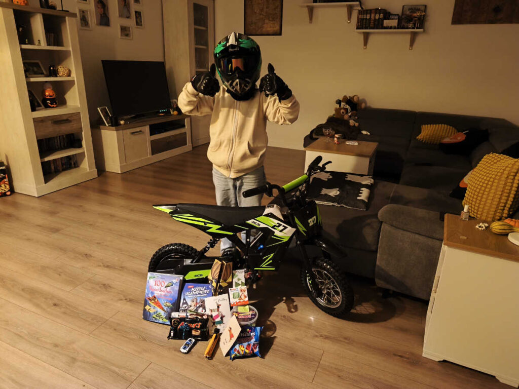 Happy Birhtday Minikröhnchen